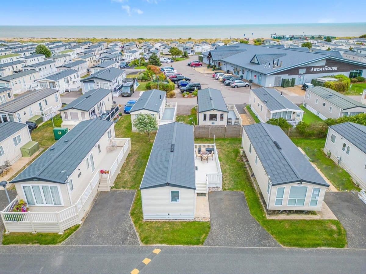 Escape To Paradise At Pevensey Bay Holiday Park 13 Woodland Walkヴィラ エクステリア 写真